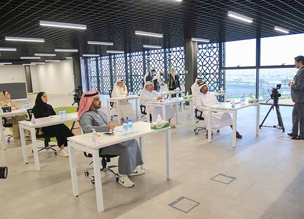 Sharjah Asset Management Organises Employee ‘Dictionary Skills’ Workshop to Develop Media Skills